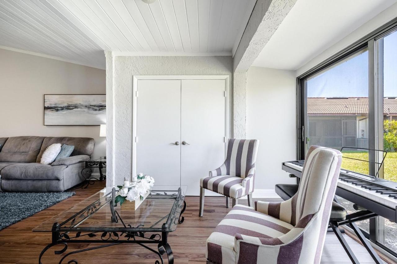 Association, Tennis Courts And Pool, Sleeps 4 - Cinnamon Cove Cozy Condo Fort Myers Kültér fotó