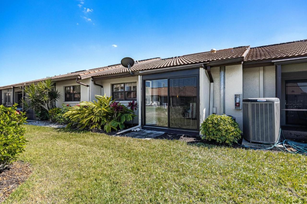 Association, Tennis Courts And Pool, Sleeps 4 - Cinnamon Cove Cozy Condo Fort Myers Kültér fotó