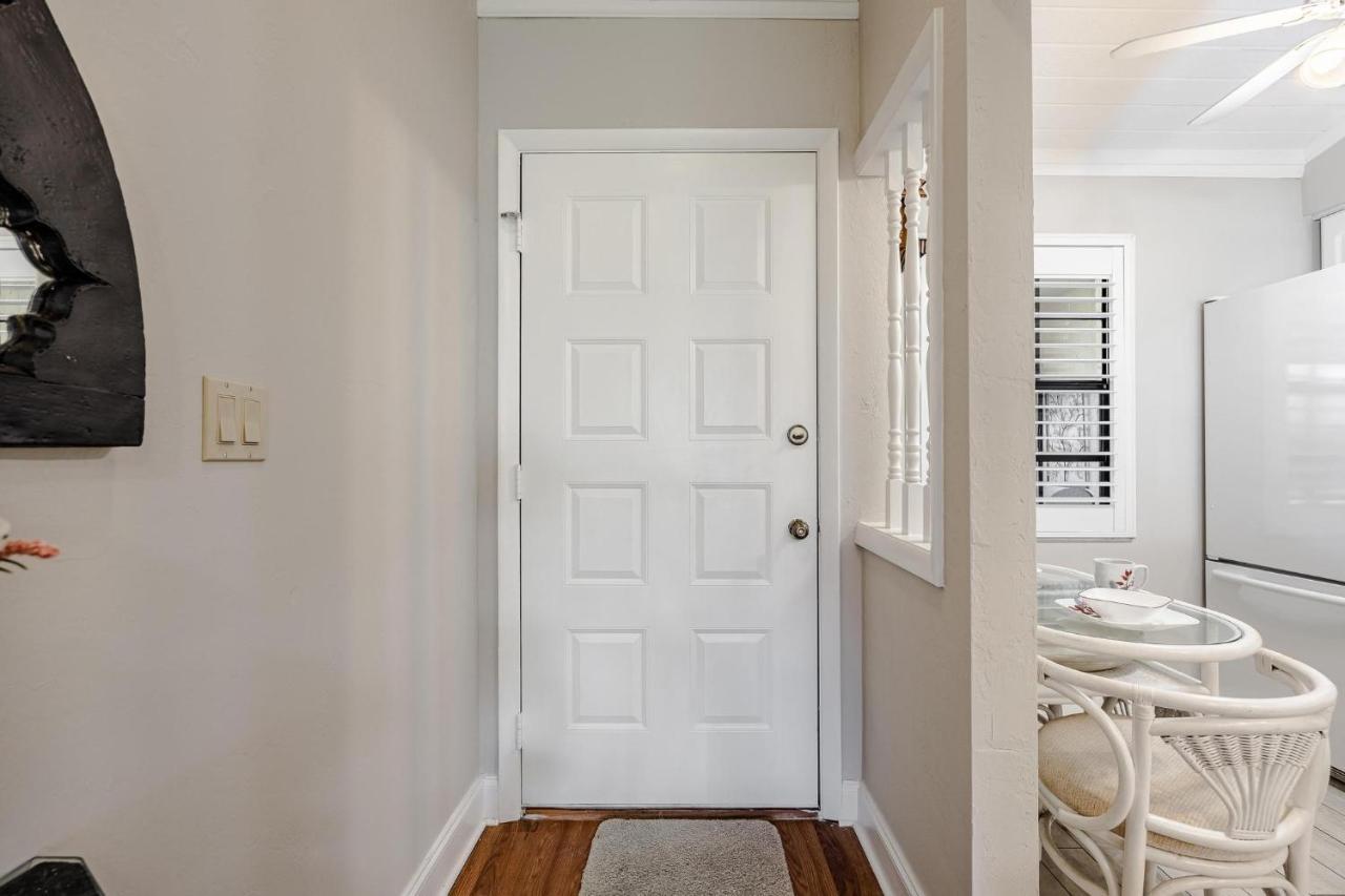 Association, Tennis Courts And Pool, Sleeps 4 - Cinnamon Cove Cozy Condo Fort Myers Kültér fotó