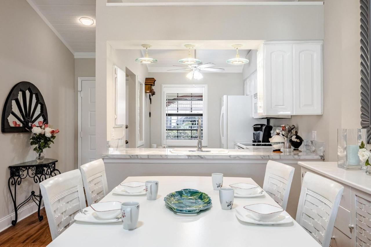 Association, Tennis Courts And Pool, Sleeps 4 - Cinnamon Cove Cozy Condo Fort Myers Kültér fotó