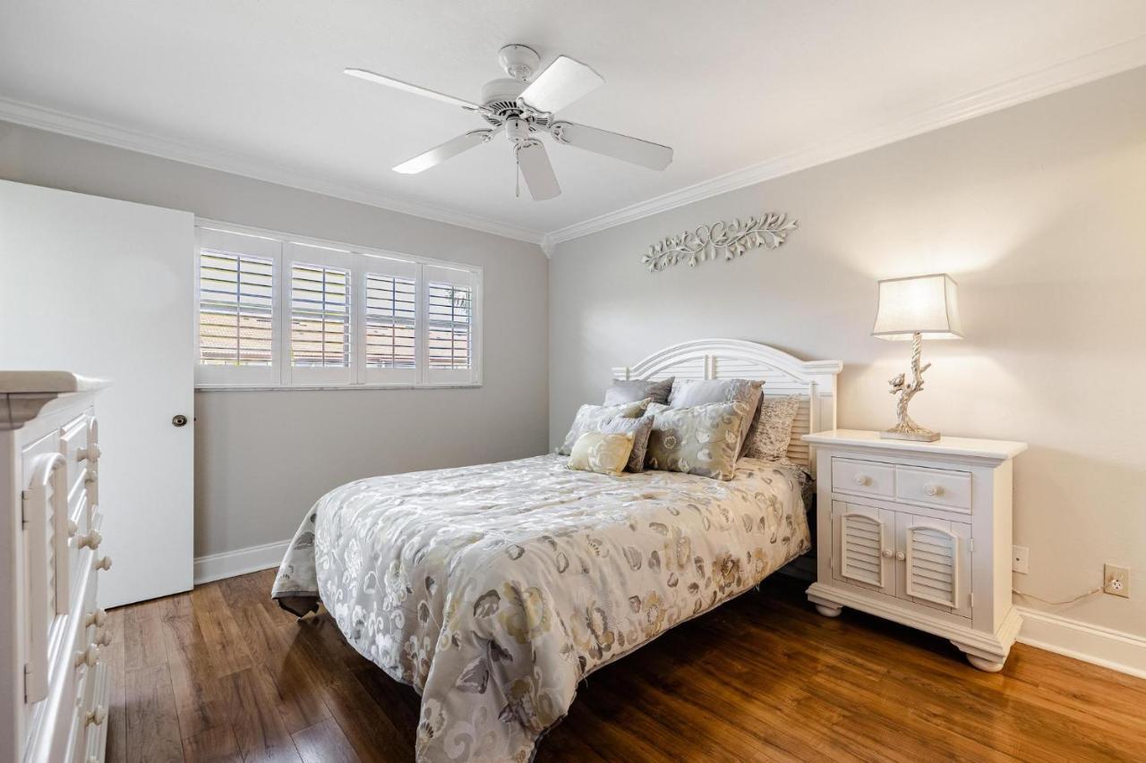 Association, Tennis Courts And Pool, Sleeps 4 - Cinnamon Cove Cozy Condo Fort Myers Kültér fotó