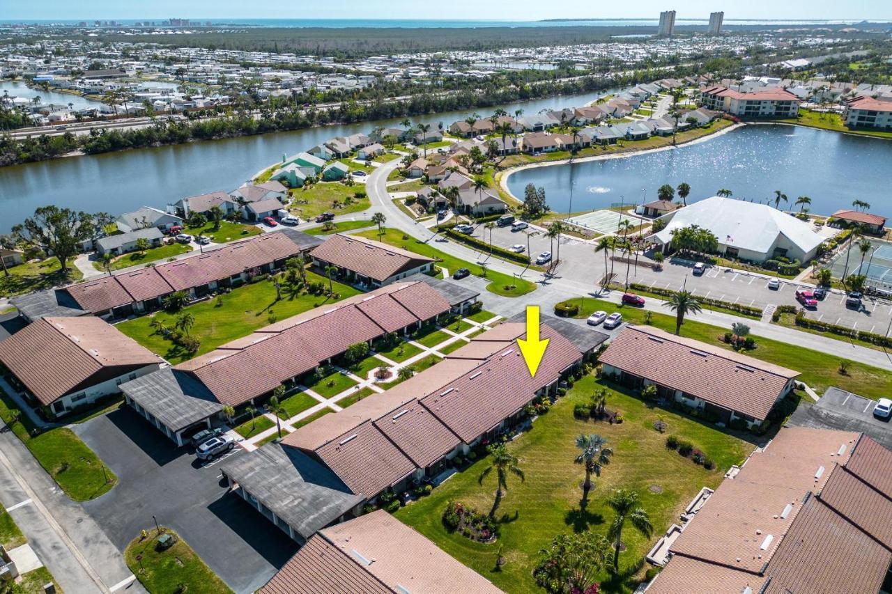 Association, Tennis Courts And Pool, Sleeps 4 - Cinnamon Cove Cozy Condo Fort Myers Kültér fotó