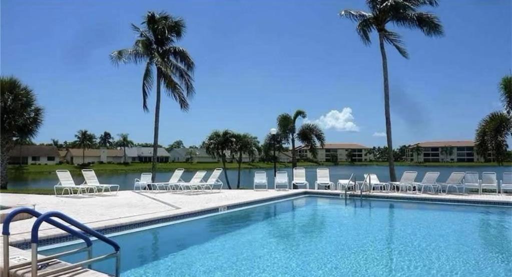 Association, Tennis Courts And Pool, Sleeps 4 - Cinnamon Cove Cozy Condo Fort Myers Kültér fotó
